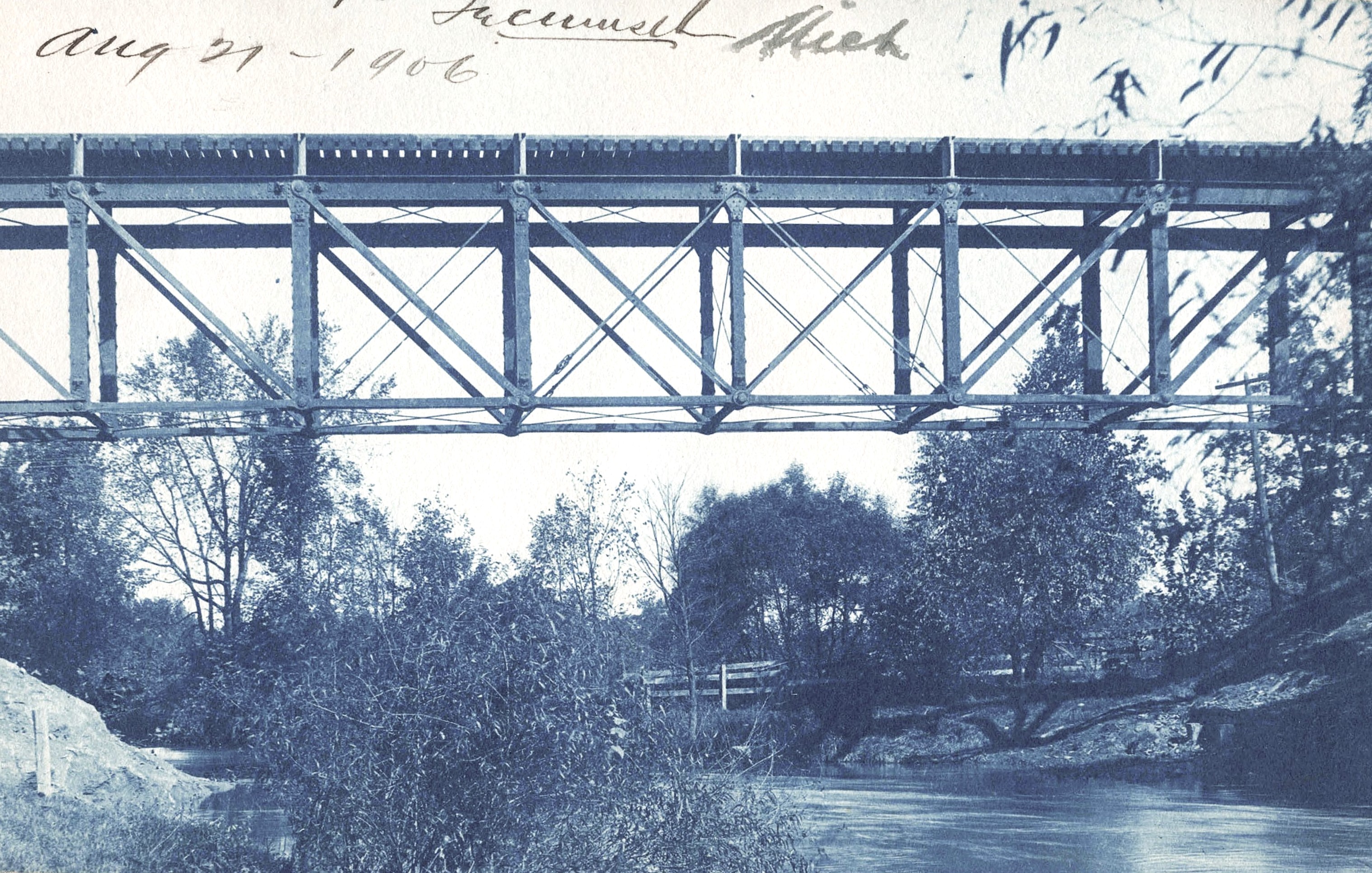 DT&I Bridge at Tecumseh